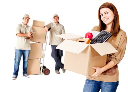 Planning and organising flat removals in Petersham with checklist and labels
